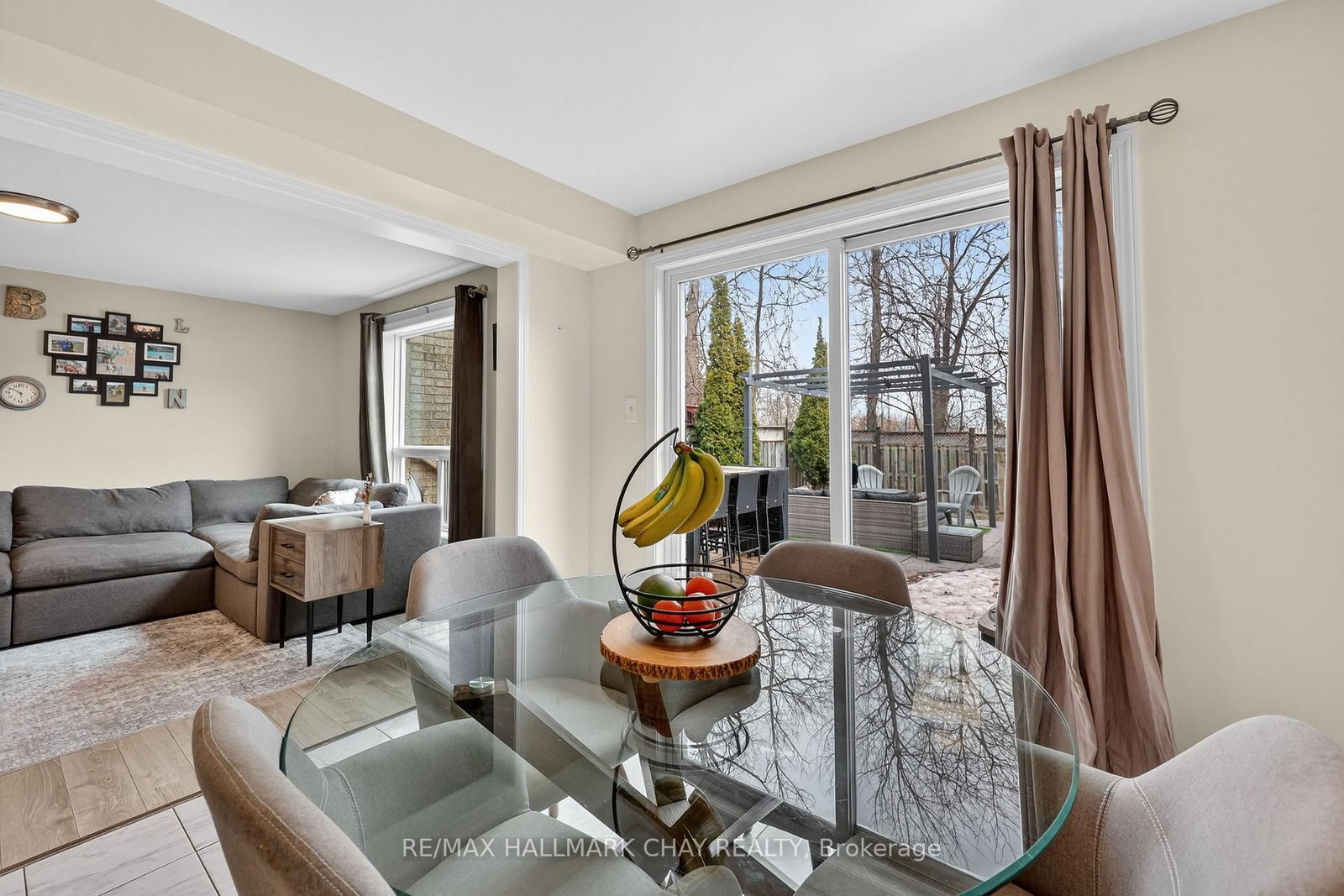 Townhouse for sale at 2057 Osbond Road, Innisfil, Ontario, L9S 0B6 - Alcona - MLS: N12929596