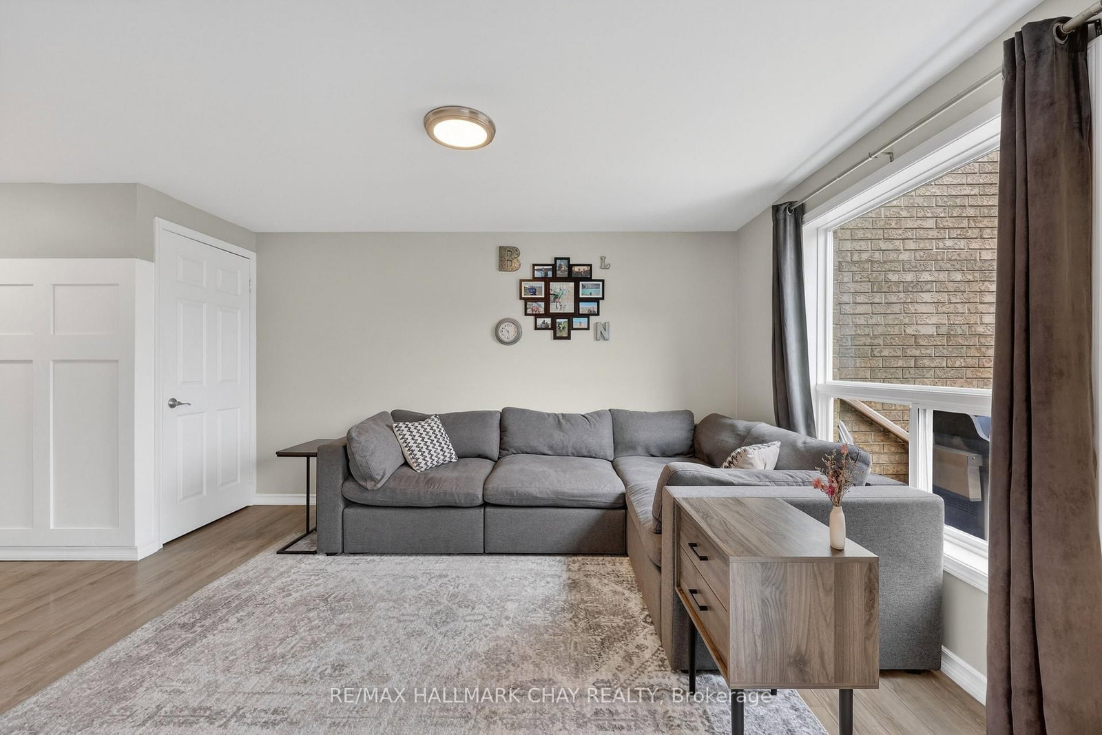 Townhouse for sale at 2057 Osbond Road, Innisfil, Ontario, L9S 0B6 - Alcona - MLS: N12929596