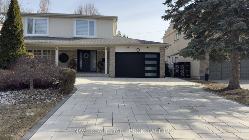 Basement - 125 Bay Thorn Dr, Markham, L3T 3T7 | Image 2