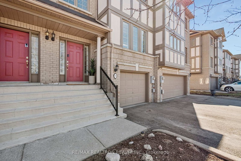 5 - 8909 BATHURST St, Richmond Hill, L4C 0H4 | Image 2