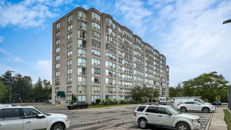 212 - 175 Cedar Ave, Richmond Hill, L4C 9V3 | Image 3
