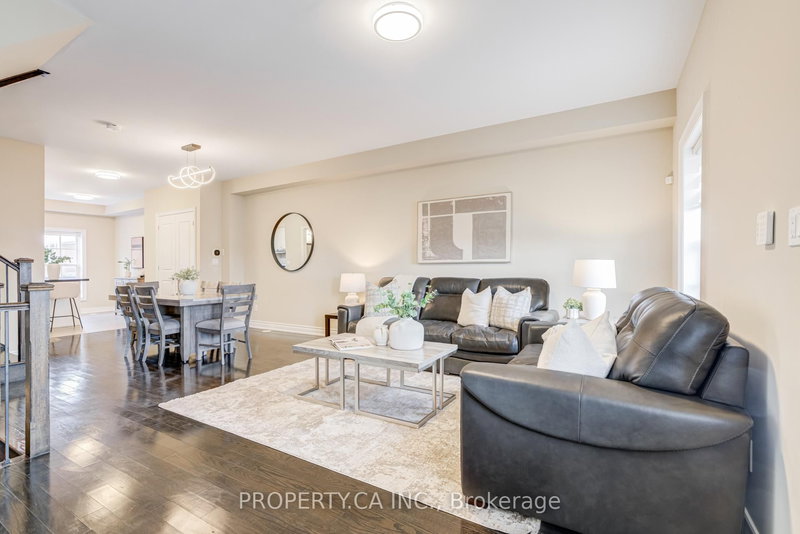 16 - 10060 Keele St, Vaughan, L6A 4V6 | Image 2