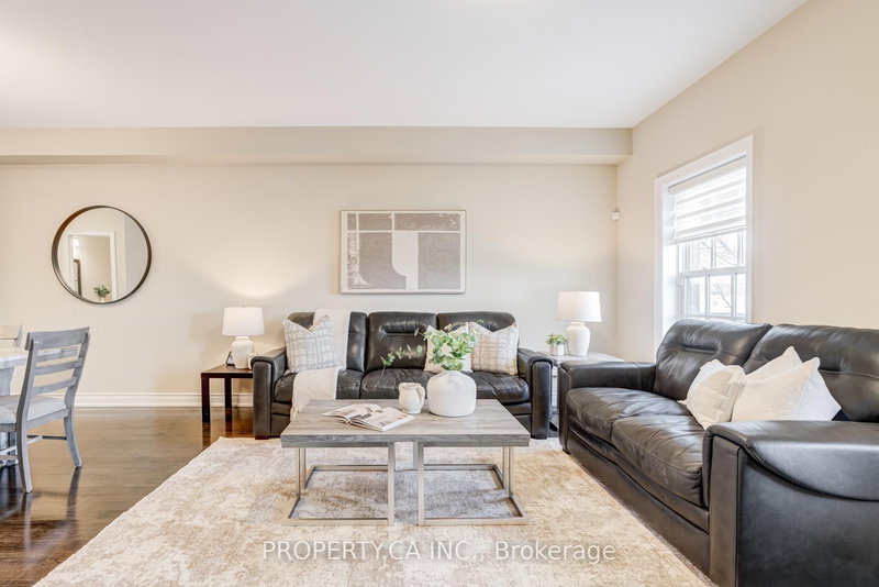 16 - 10060 Keele St, Vaughan, L6A 4V6 | Image 3