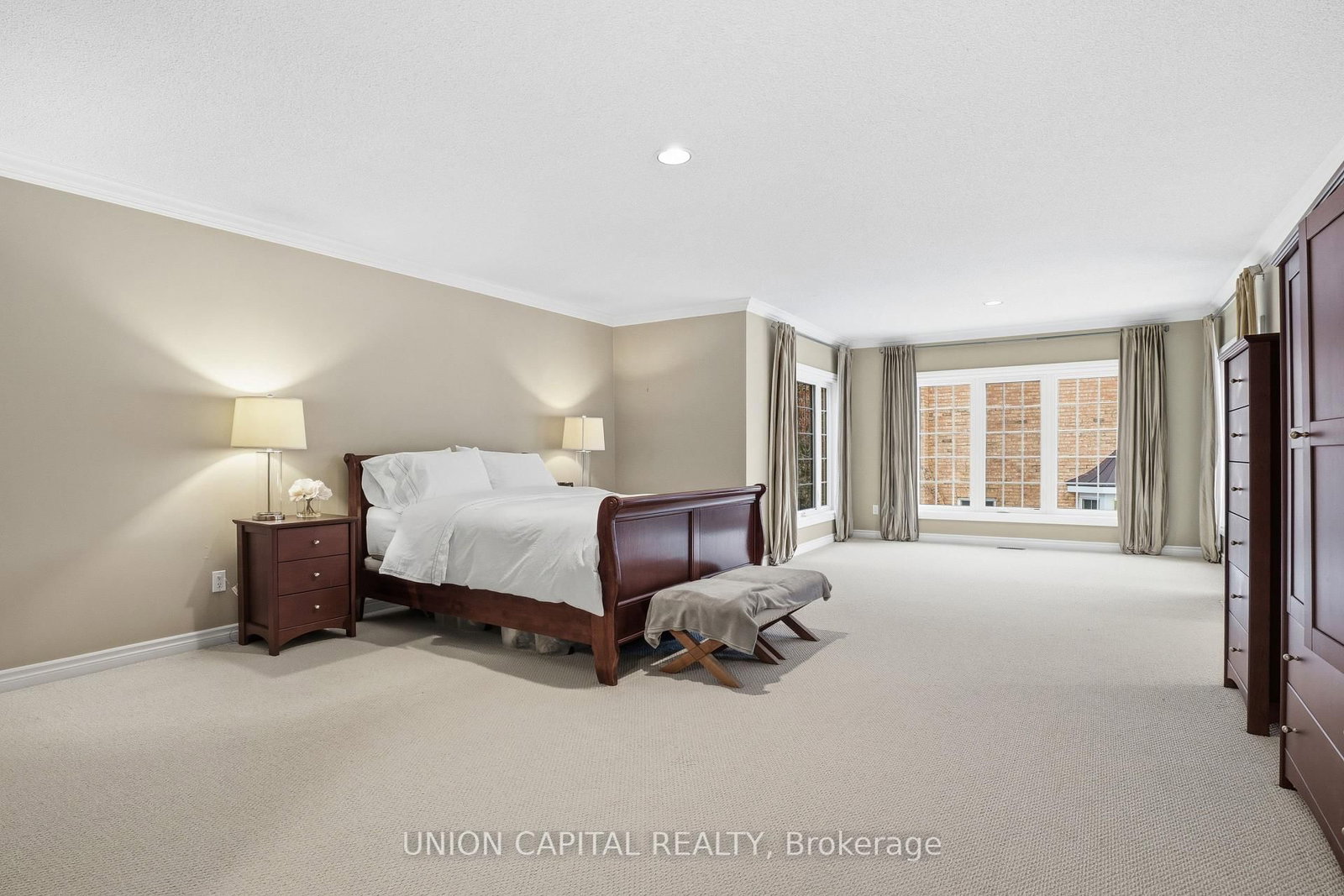 Detached House for sale at 110 Regent Street, Richmond Hill, Ontario, L4C 9P4 - Mill Pond - MLS: N12930460