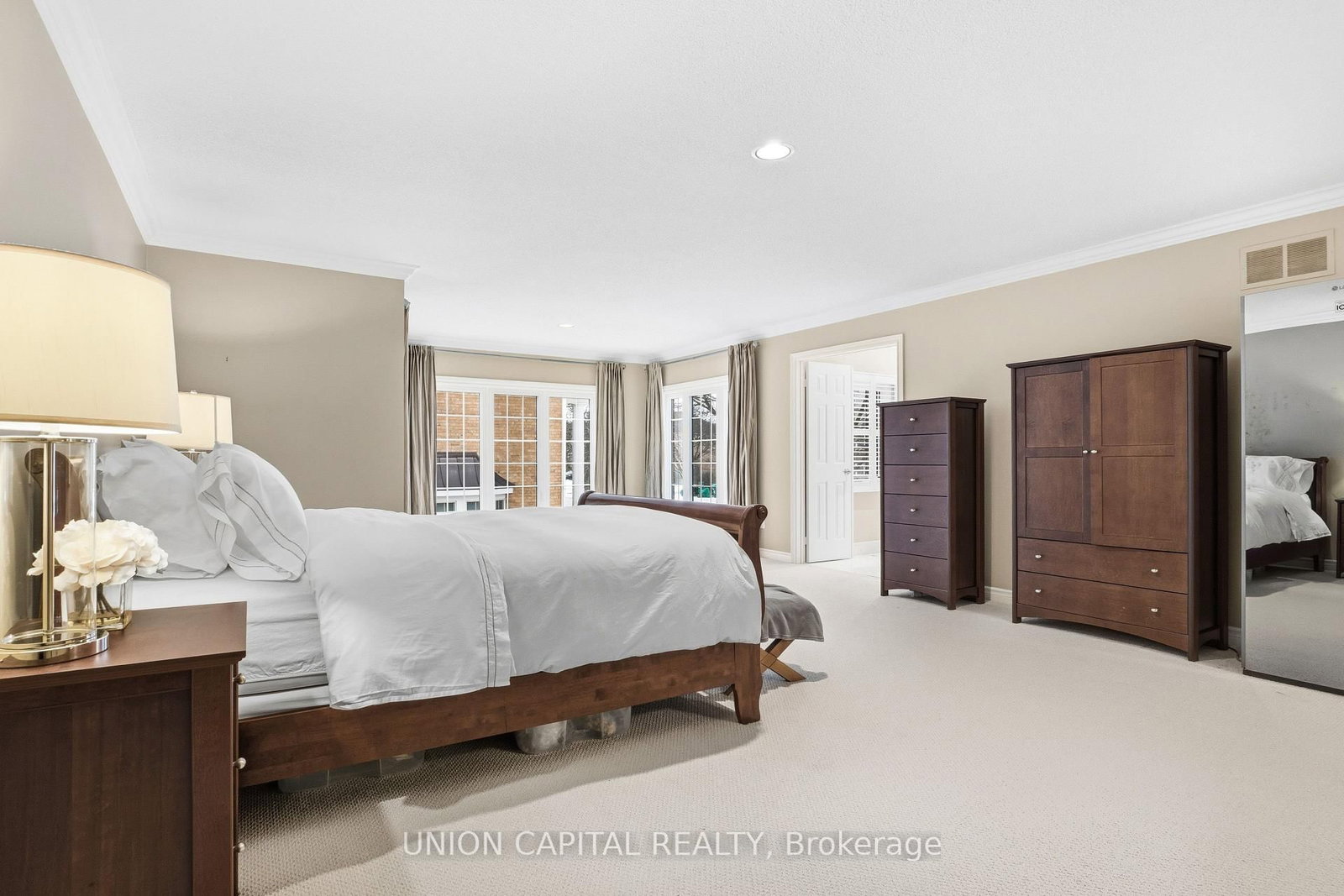 Detached House for sale at 110 Regent Street, Richmond Hill, Ontario, L4C 9P4 - Mill Pond - MLS: N12930460