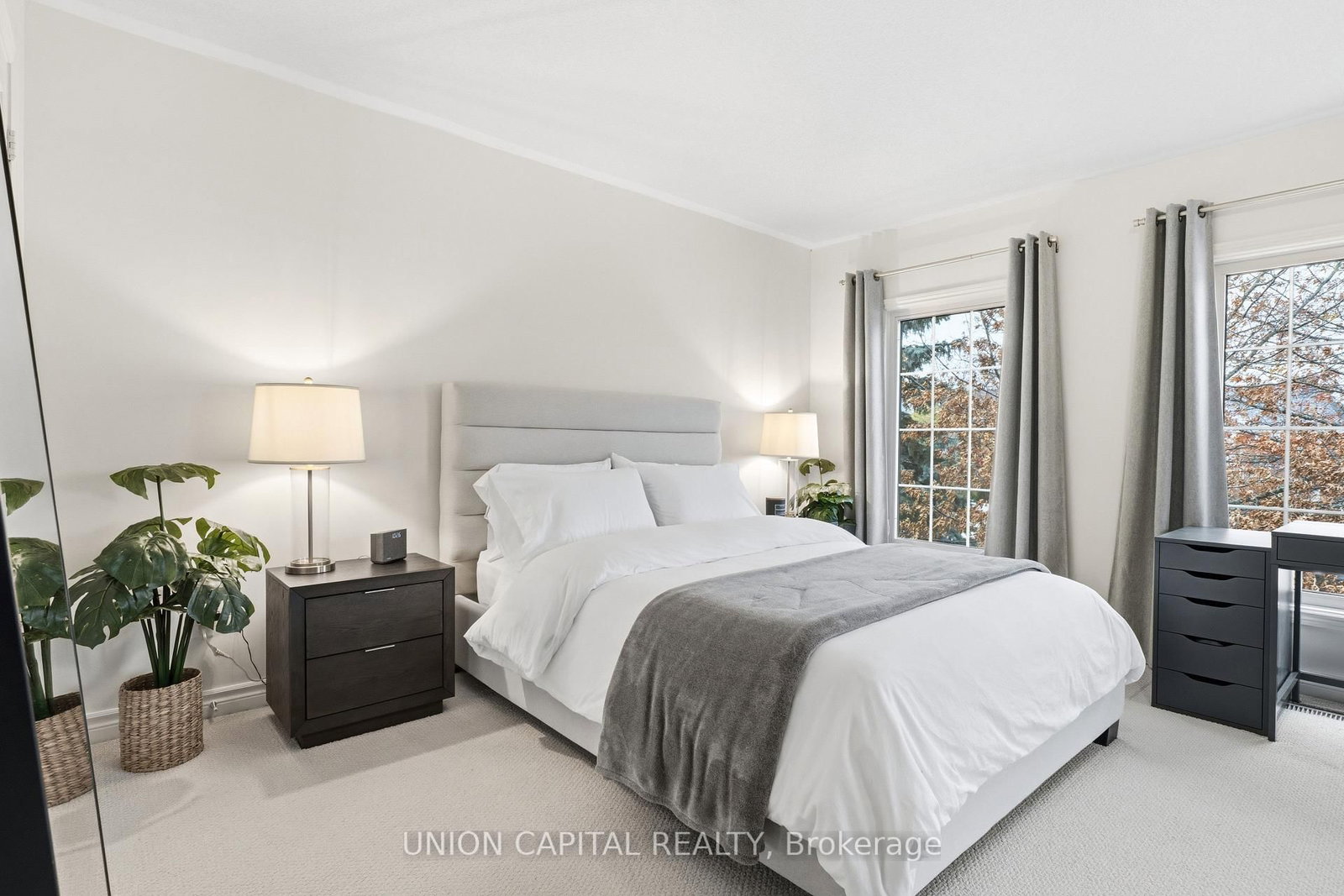 Detached House for sale at 110 Regent Street, Richmond Hill, Ontario, L4C 9P4 - Mill Pond - MLS: N12930460