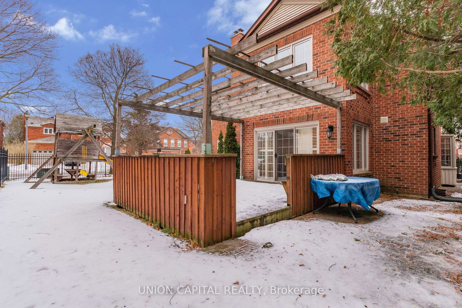 Detached House for sale at 110 Regent Street, Richmond Hill, Ontario, L4C 9P4 - Mill Pond - MLS: N12930460