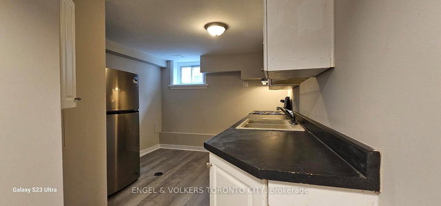 B - 46 Walter Avenue S