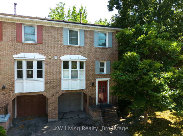 96 Confederation Way