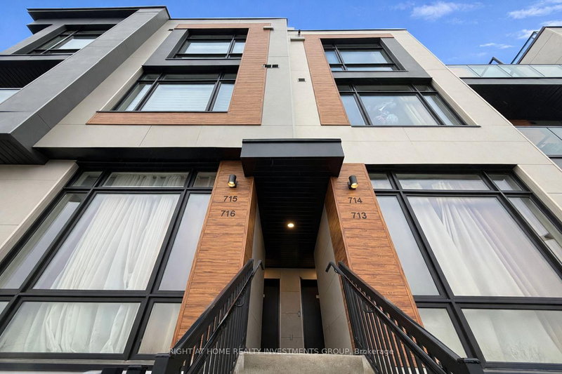 714 - 5 Steckley House Lane, Richmond Hill, L4S 1M4 | Image 2