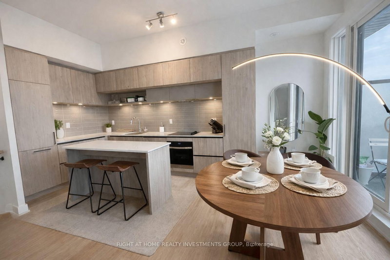 714 - 5 Steckley House Lane, Richmond Hill, L4S 1M4 | Image 3