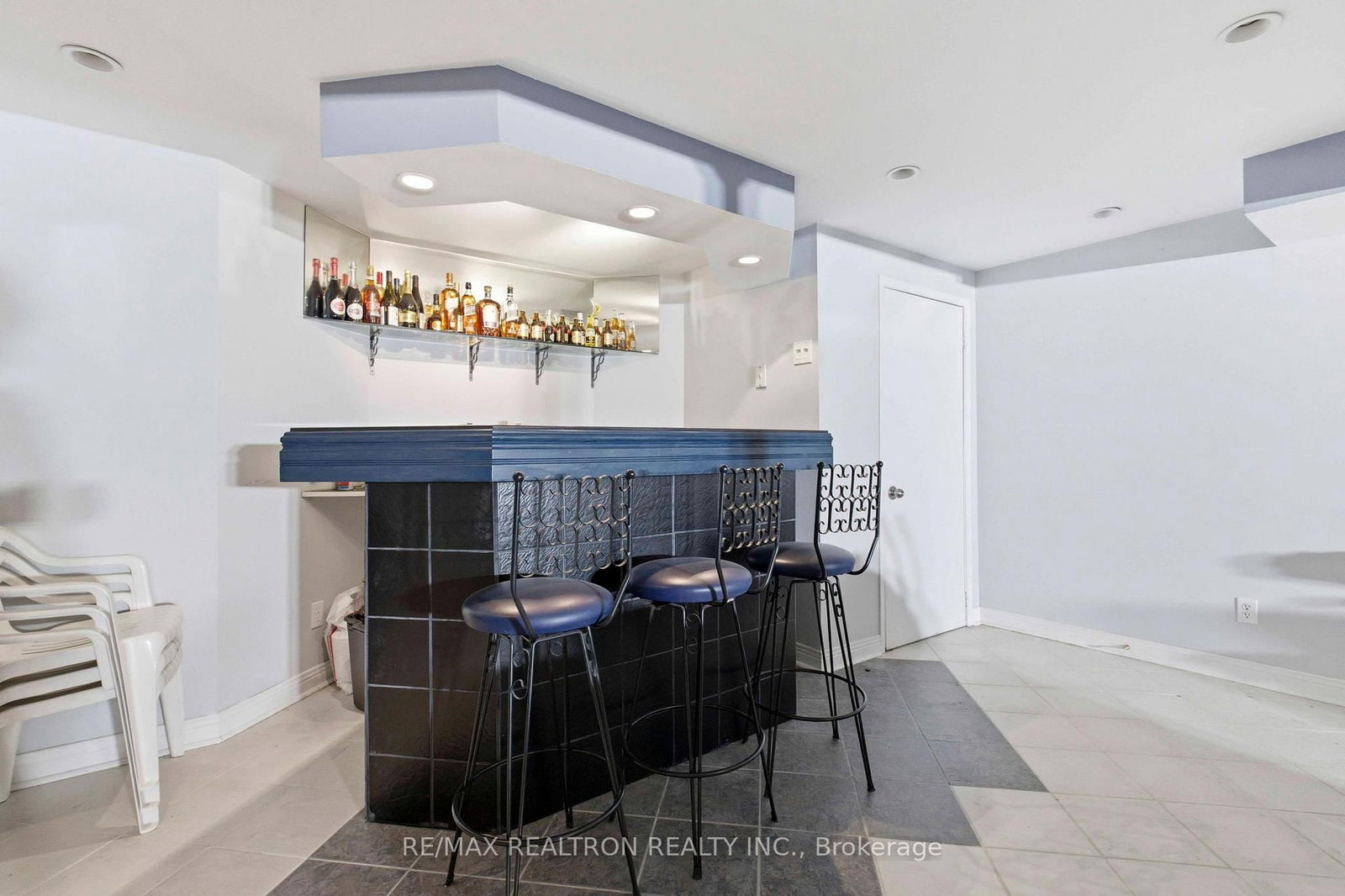 Detached House for sale at 68 Lavender Place, Vaughan, Ontario, L4L 9B3 - East Woodbridge - MLS: N12931218