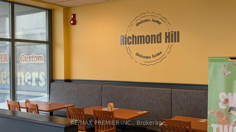 46/47 - 10909 Yonge St N, Richmond Hill, L4C 3E3 | Image 3