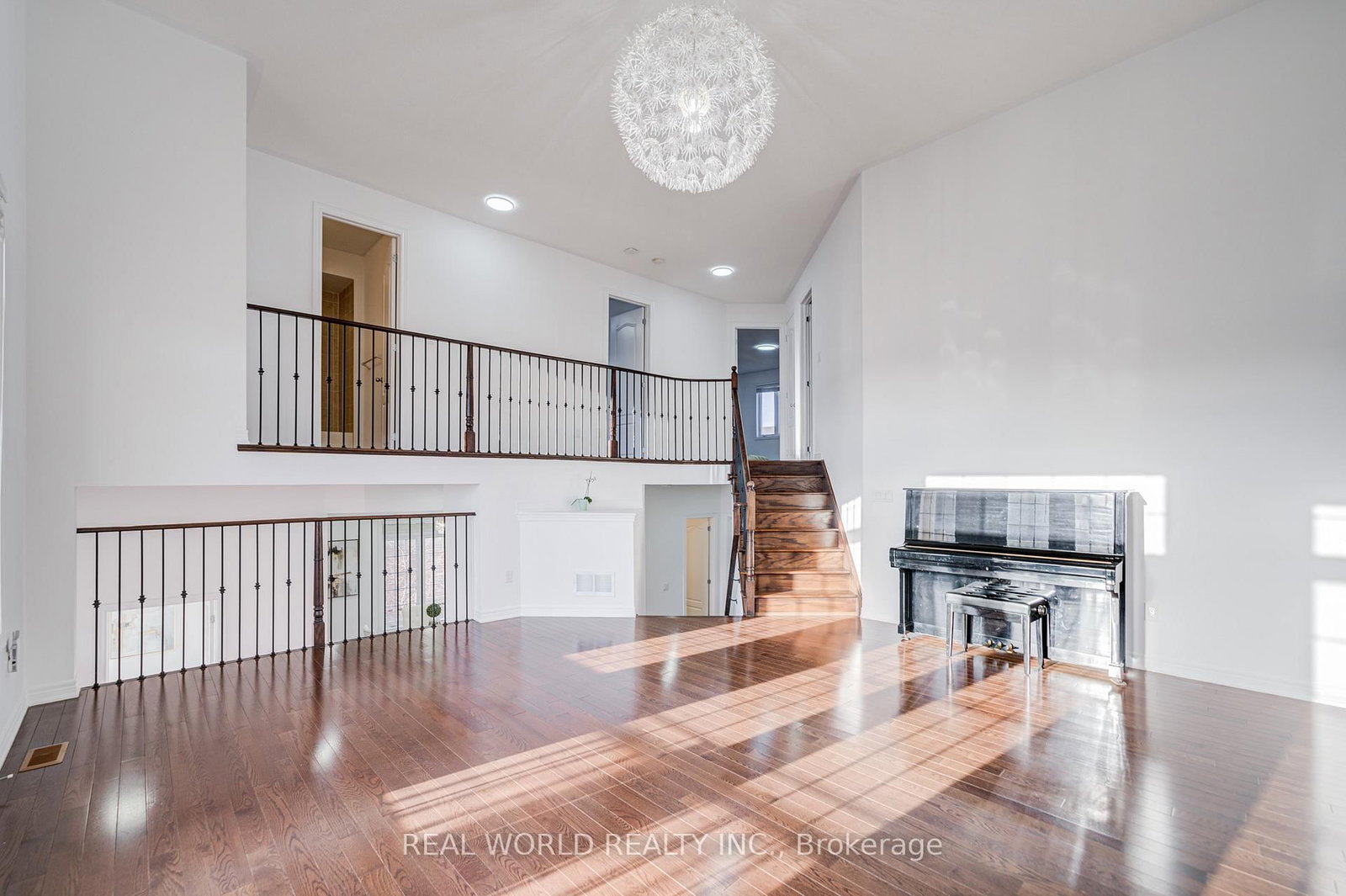 Detached House for sale at 247 Selwyn Road, Richmond Hill, Ontario, L4E 0R4 - Jefferson - MLS: N12931334