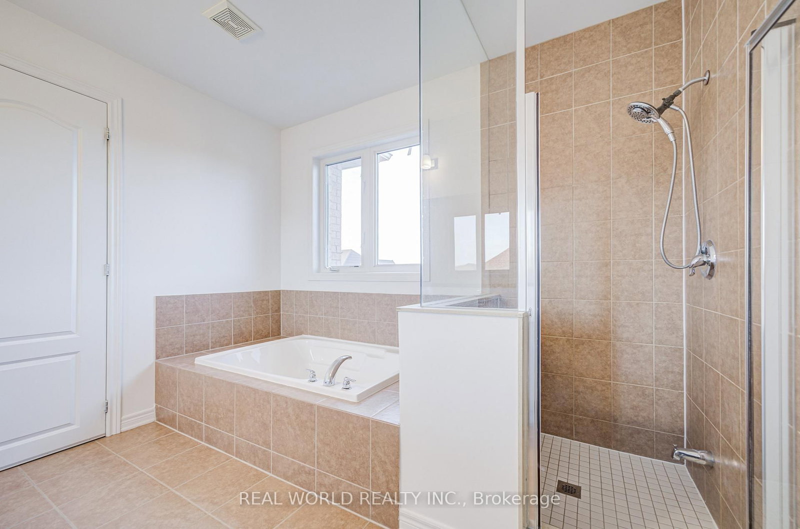 Detached House for sale at 247 Selwyn Road, Richmond Hill, Ontario, L4E 0R4 - Jefferson - MLS: N12931334