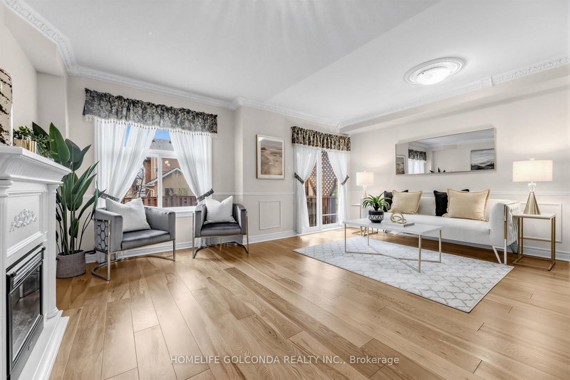 15 Amulet Cres, Richmond Hill, L4S 2S2 | Image 3