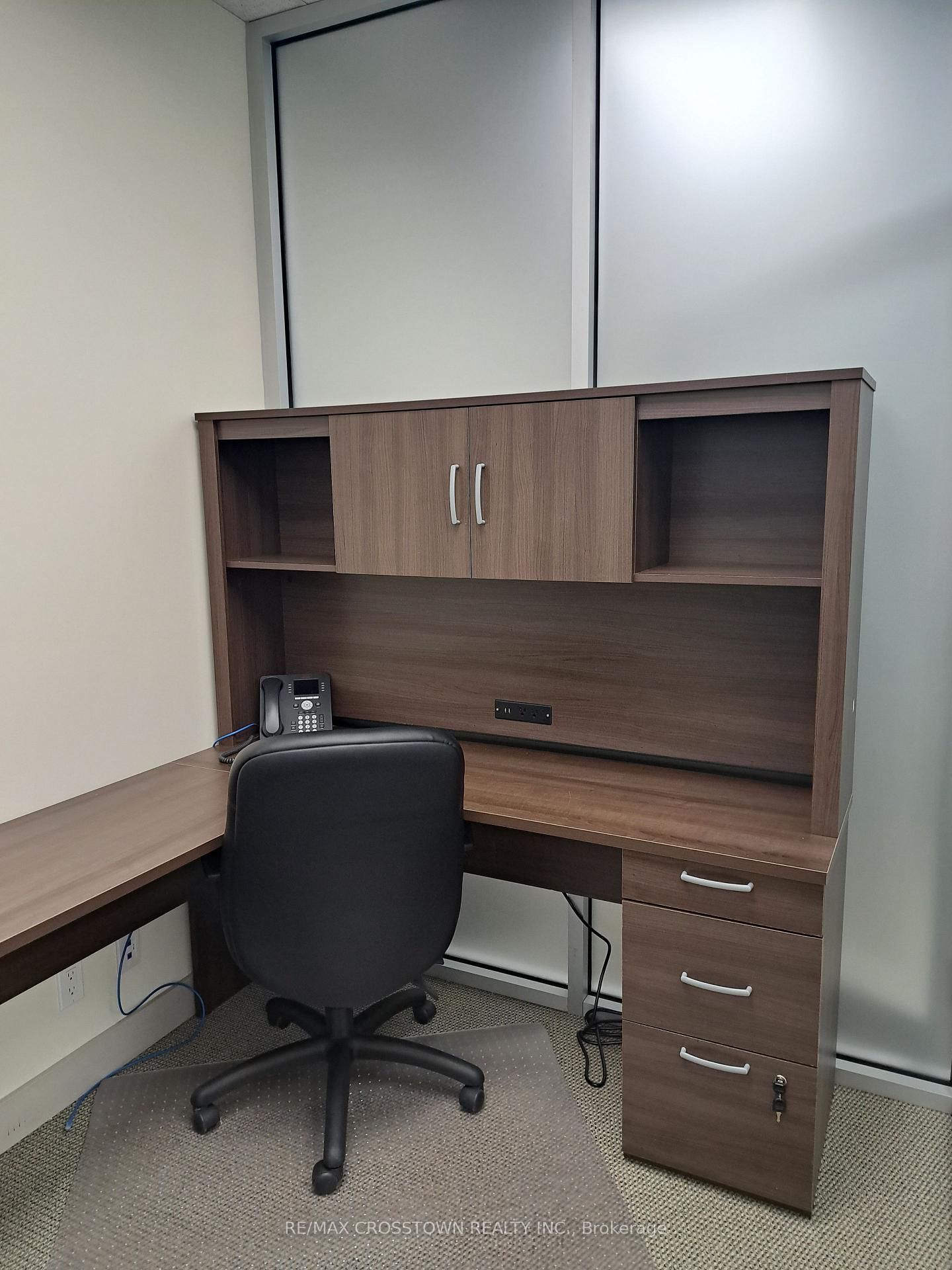 17075 Leslie Street, Unit 7-4 - Photo 2