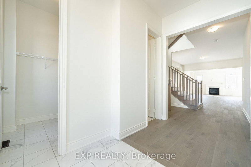 15 Monticola Ave, Richmond Hill, L4B 0J1 | Image 3