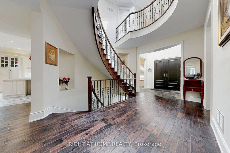 250 Church St, Markham, L3P 2M7 | Image 2