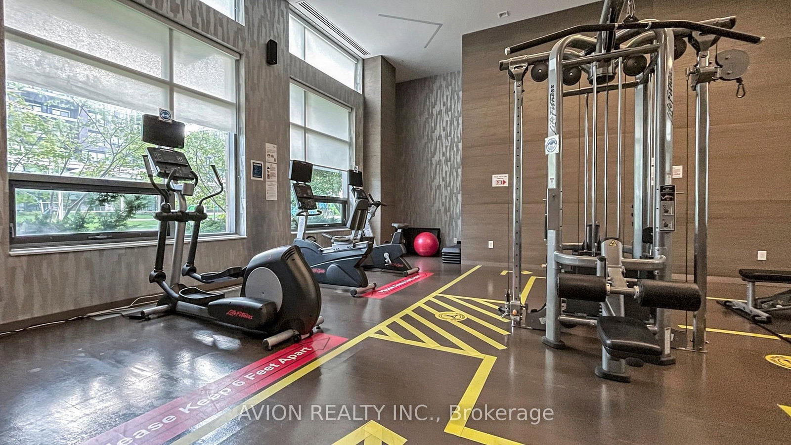 18 Uptown Drive, Unit 301 - Photo 23