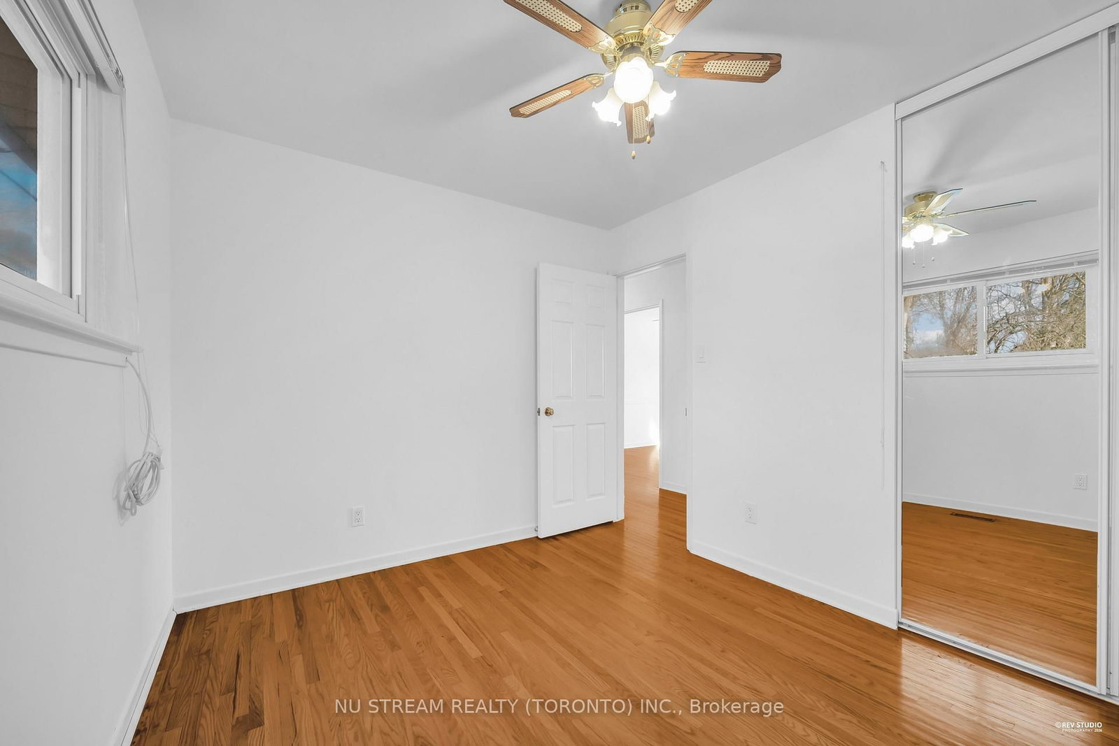 Detached House for sale at 18 Emily Carr Street, Markham, Ontario, L3R 2K4 - Unionville - MLS: N12932882