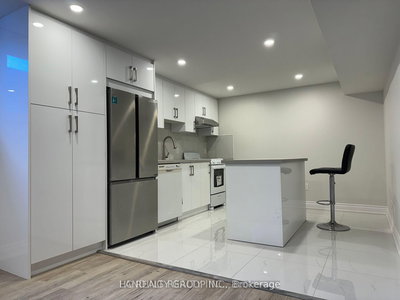 Lower 2 Barker Crt | Markham | Image