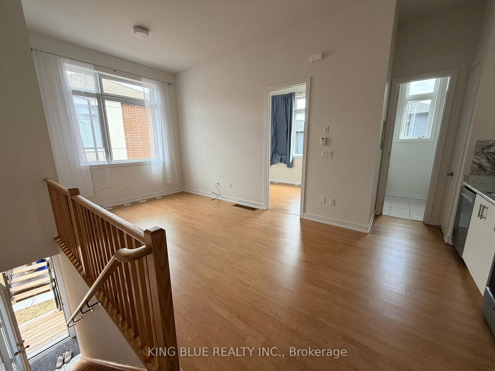 595 Riverlands Avenue - Photo 4