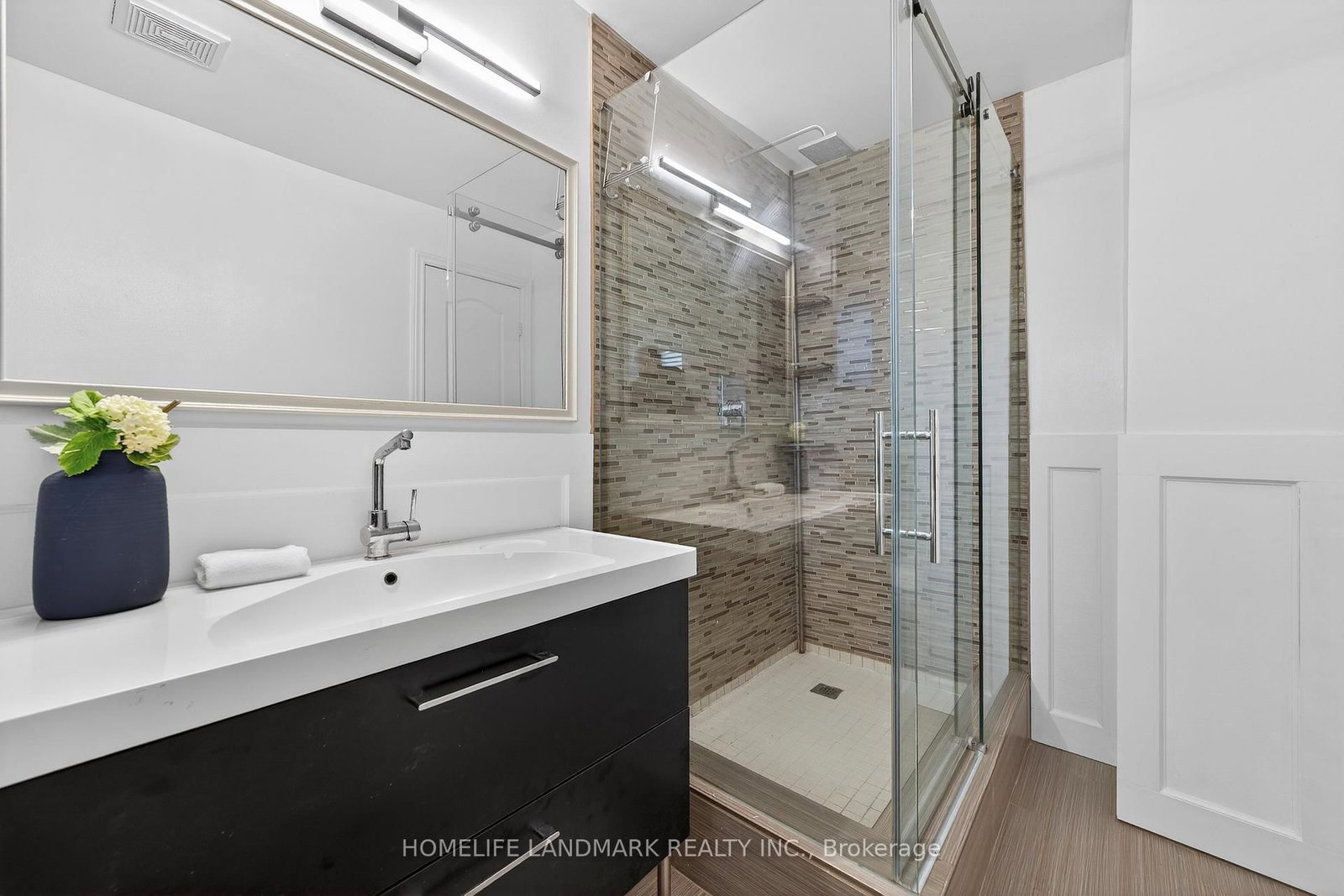 Detached House for sale at 120 Brookmill Drive, Vaughan, Ontario, L4J 6M2 - Brownridge - MLS: N12933416