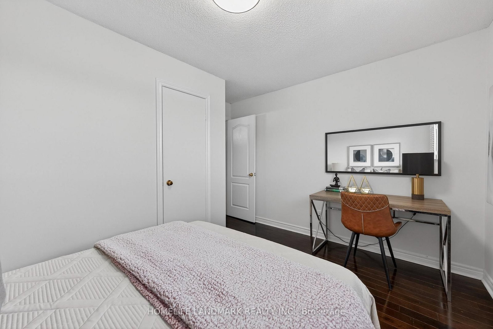 Detached House for sale at 120 Brookmill Drive, Vaughan, Ontario, L4J 6M2 - Brownridge - MLS: N12933416