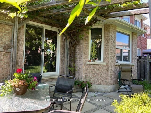 Detached House for sale at 43 Buchanan Drive, New Tecumseth, Ontario, L9R 0A2 - Alliston - MLS: N12933958