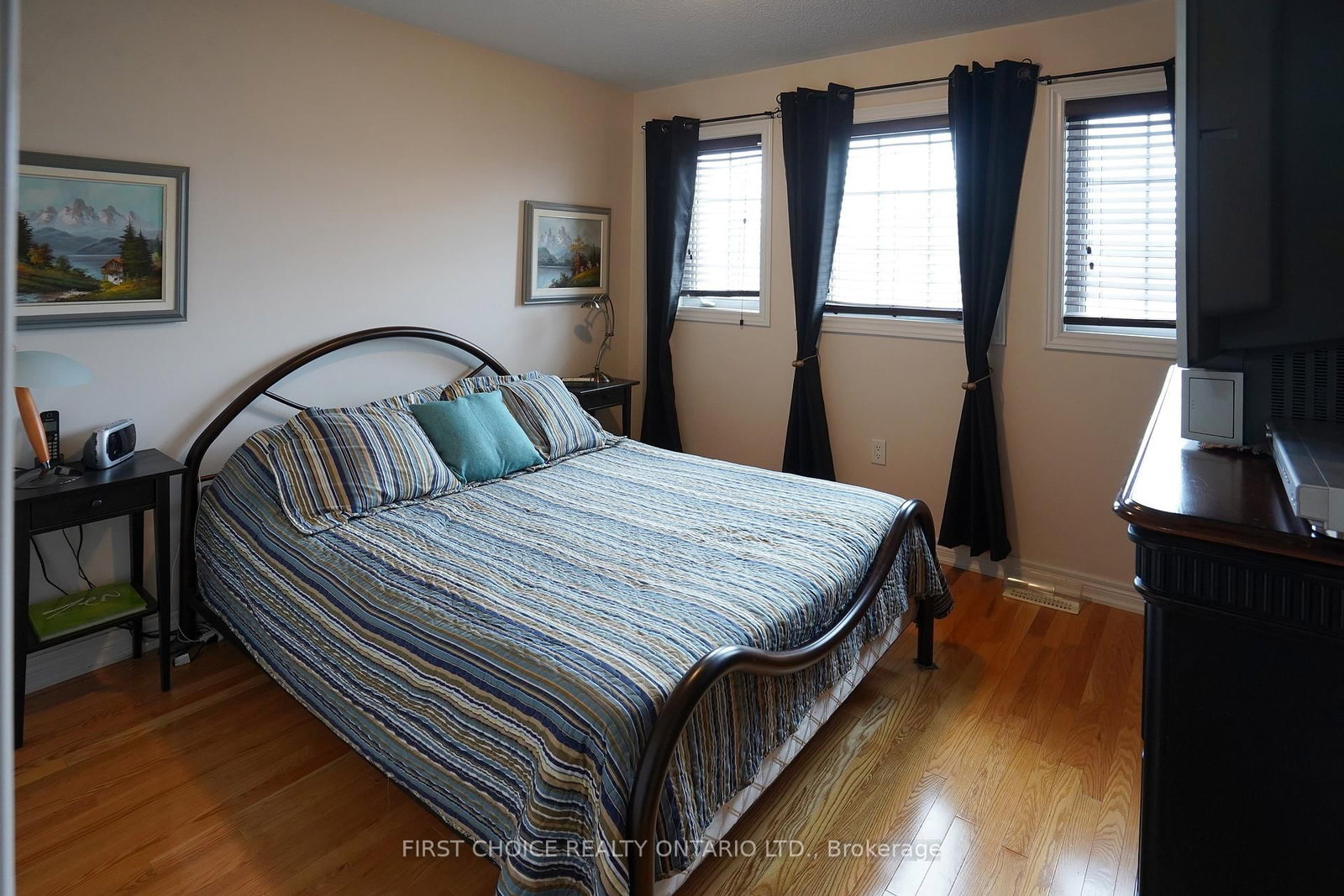 Detached House for sale at 43 Buchanan Drive, New Tecumseth, Ontario, L9R 0A2 - Alliston - MLS: N12933958