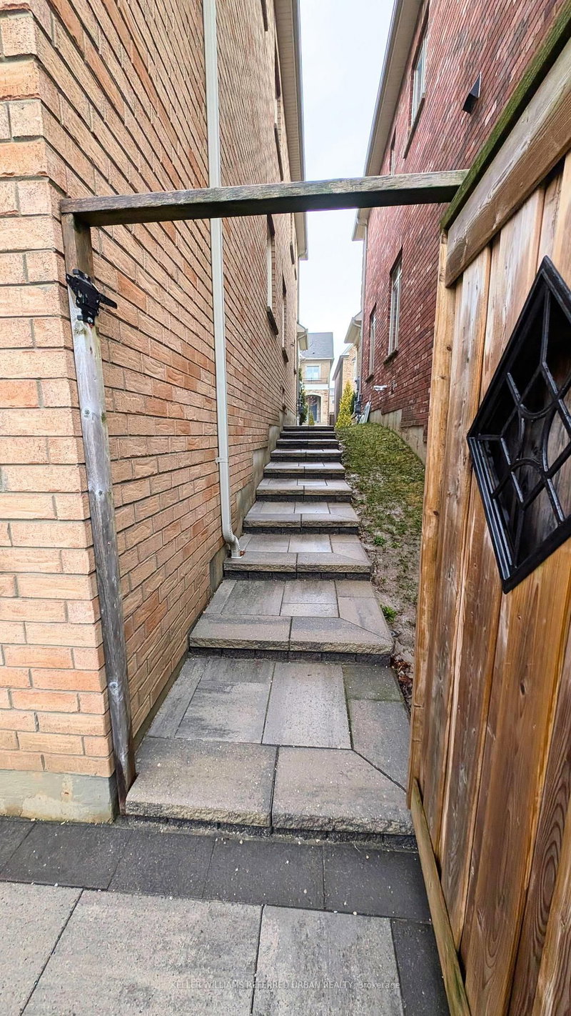 Basement - 3 Plantain Lane, Richmond Hill, L4E 1B9 | Image 2