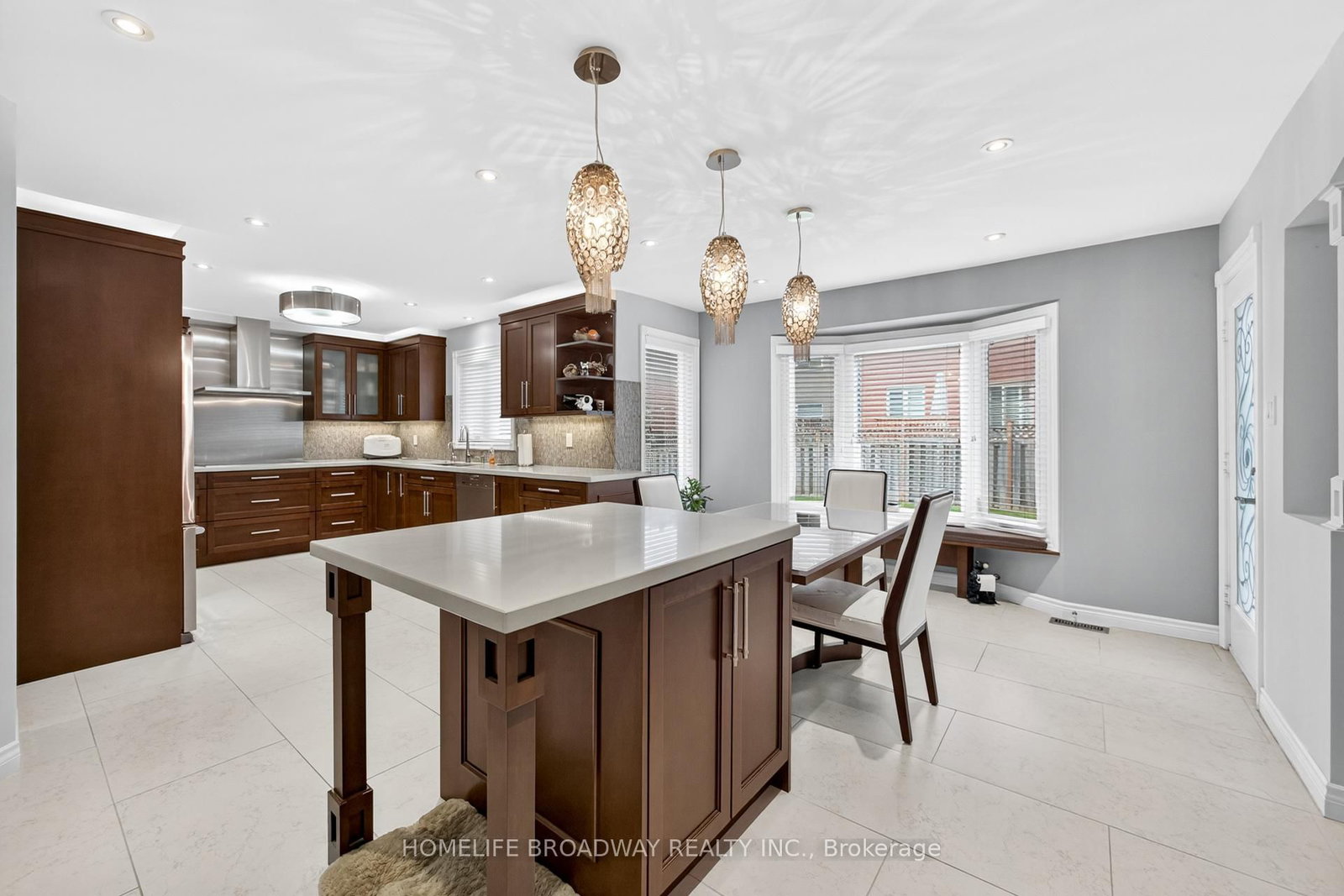 Detached House for sale at 25 Westminster Drive, Richmond Hill, Ontario, L4B 1P4 - Doncrest - MLS: N12934980