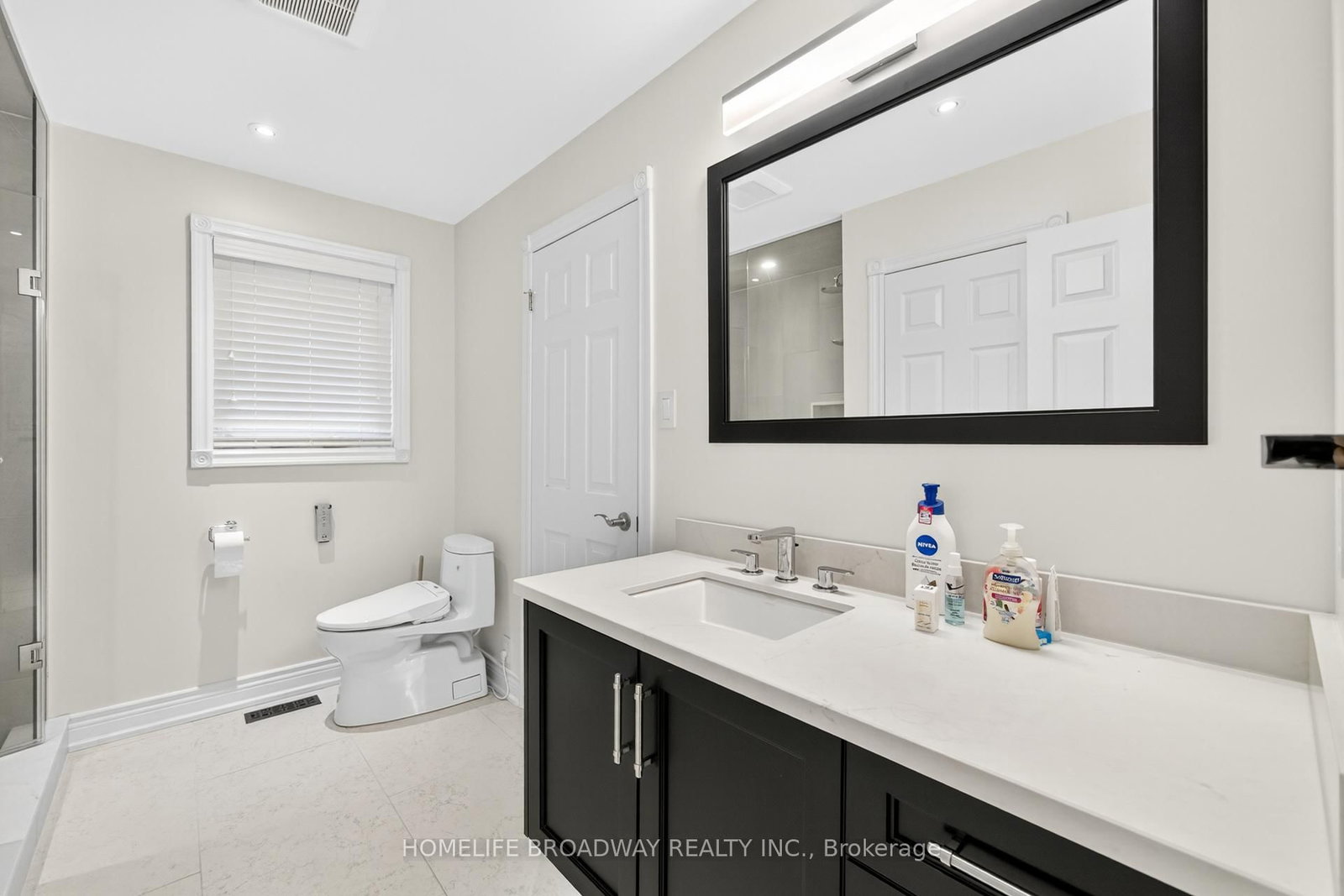 Detached House for sale at 25 Westminster Drive, Richmond Hill, Ontario, L4B 1P4 - Doncrest - MLS: N12934980