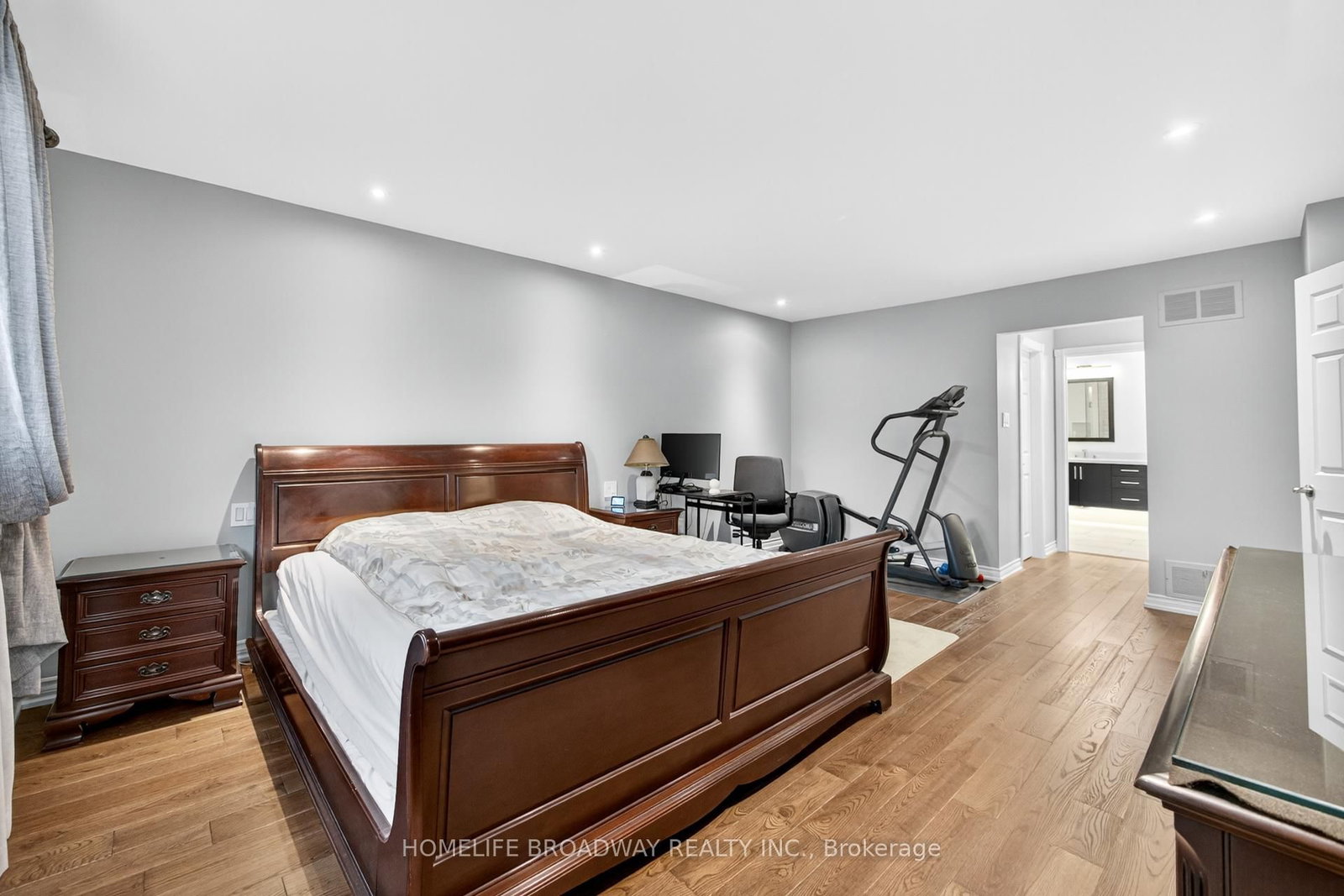 Detached House for sale at 25 Westminster Drive, Richmond Hill, Ontario, L4B 1P4 - Doncrest - MLS: N12934980