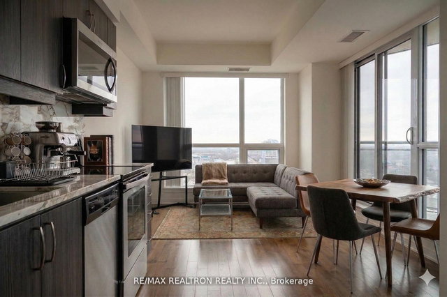 2009 - 9201 Yonge Street