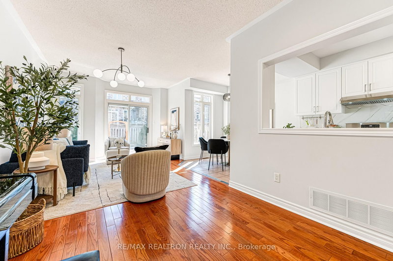 27 Copperstone Cres, Richmond Hill, L4S 2C5 | Image 3