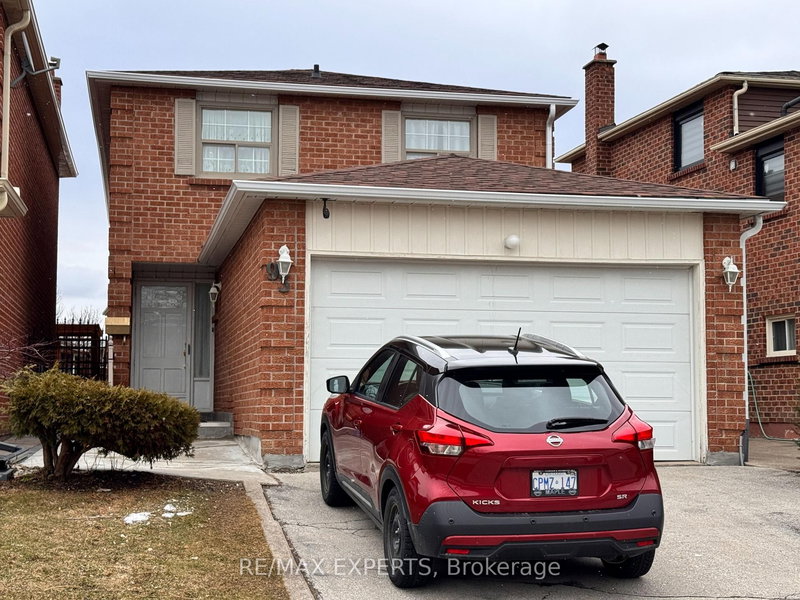 93 Tall Grass Tr, Vaughan, L4L 3J3 | Image 2