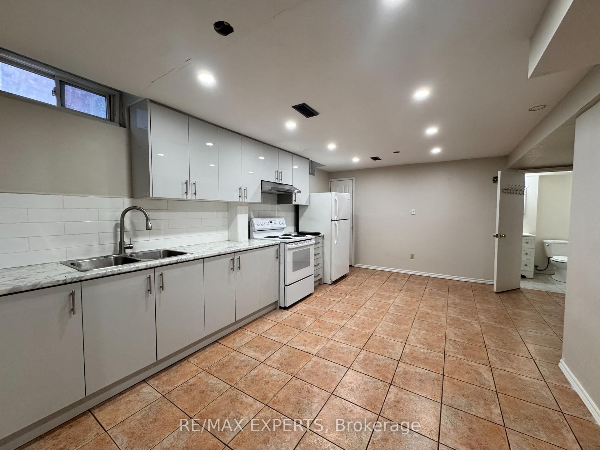 93 Tall Grass Trail