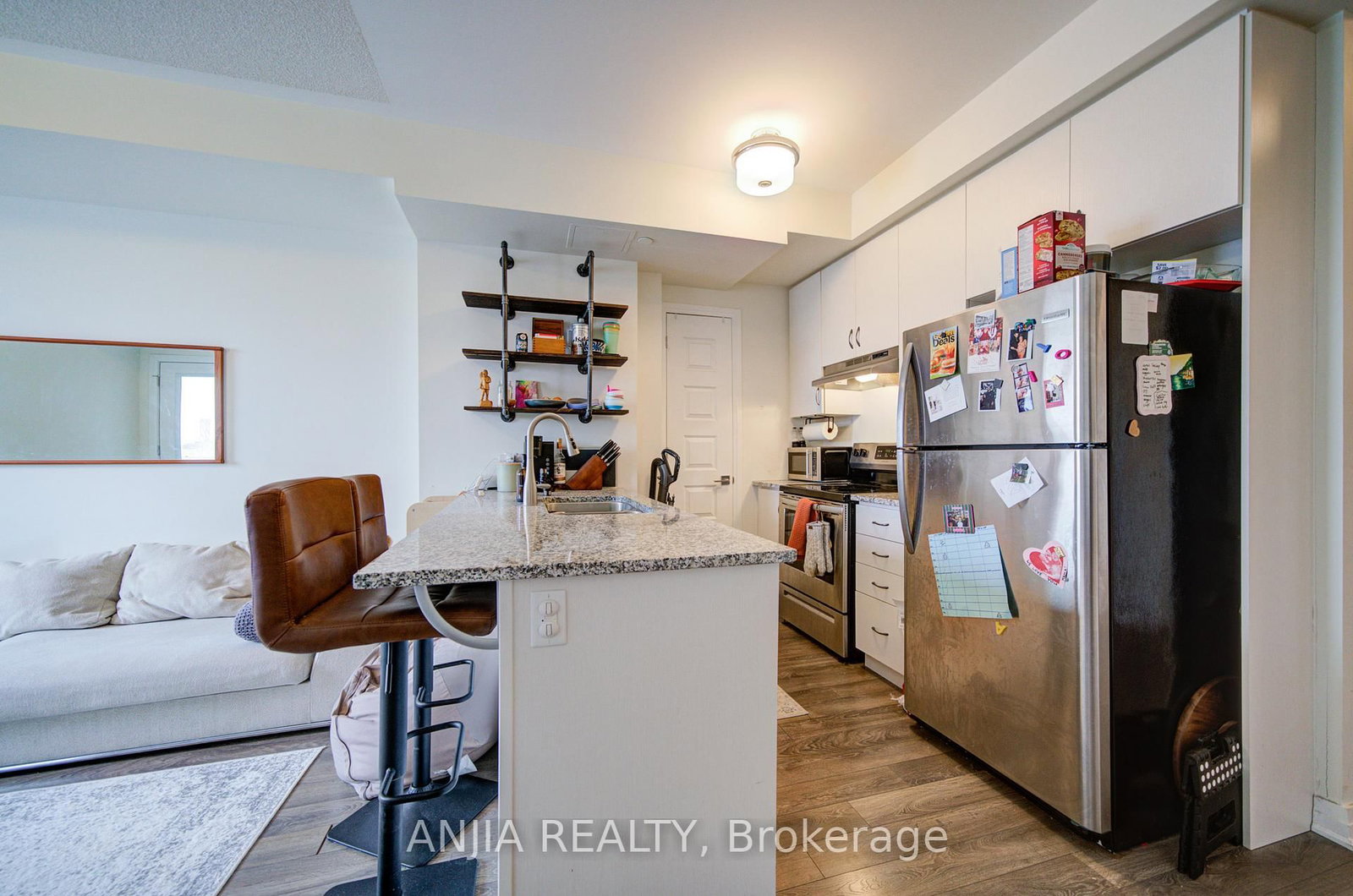 58 Adam Sellers Street, Unit 614 - Photo 17