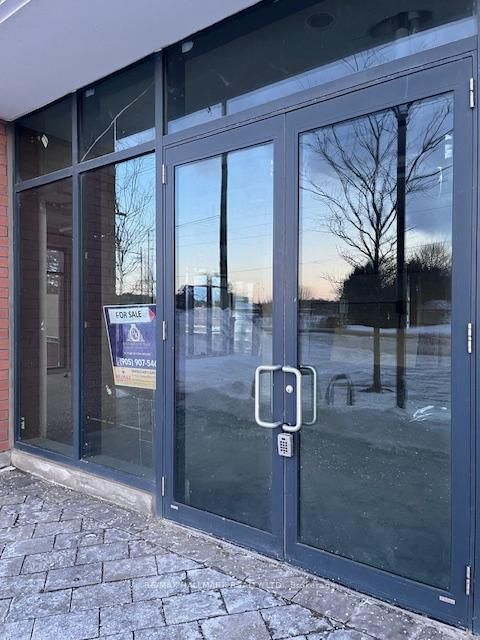 2 - 11611 Yonge St, Richmond Hill, L4E 1G2 | Image 2