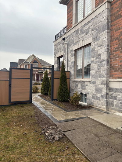 Basement-64 Charlotte Abby Drive, East Gwillimbury, Ontario image-0-4