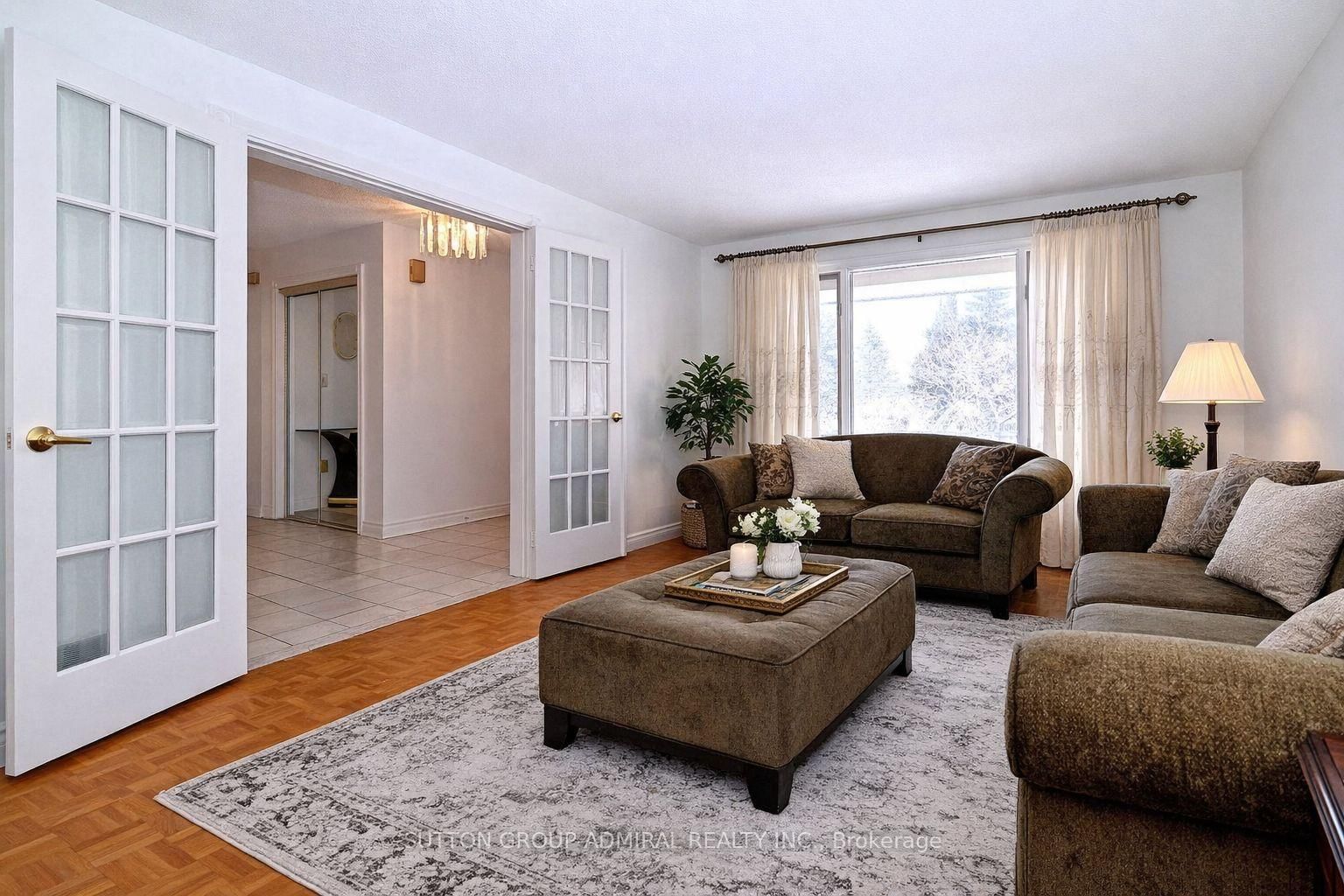 Detached House for sale at 45 Royal Garden Boulevard, Vaughan, Ontario, L4L 7C4 - East Woodbridge - MLS: N12936806