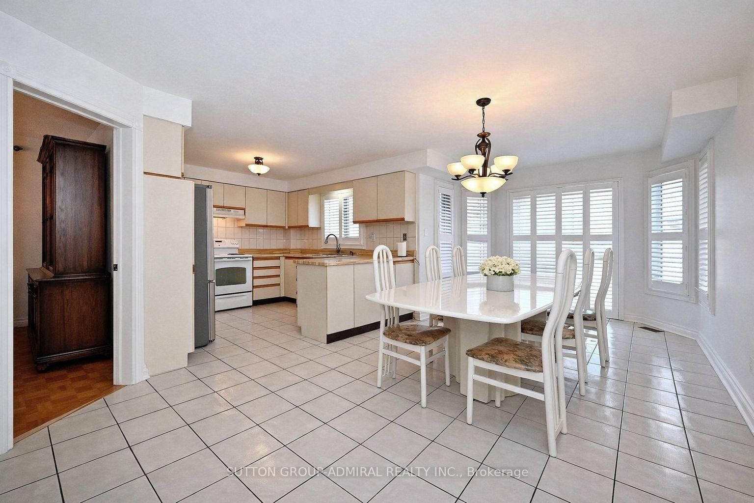 Detached House for sale at 45 Royal Garden Boulevard, Vaughan, Ontario, L4L 7C4 - East Woodbridge - MLS: N12936806