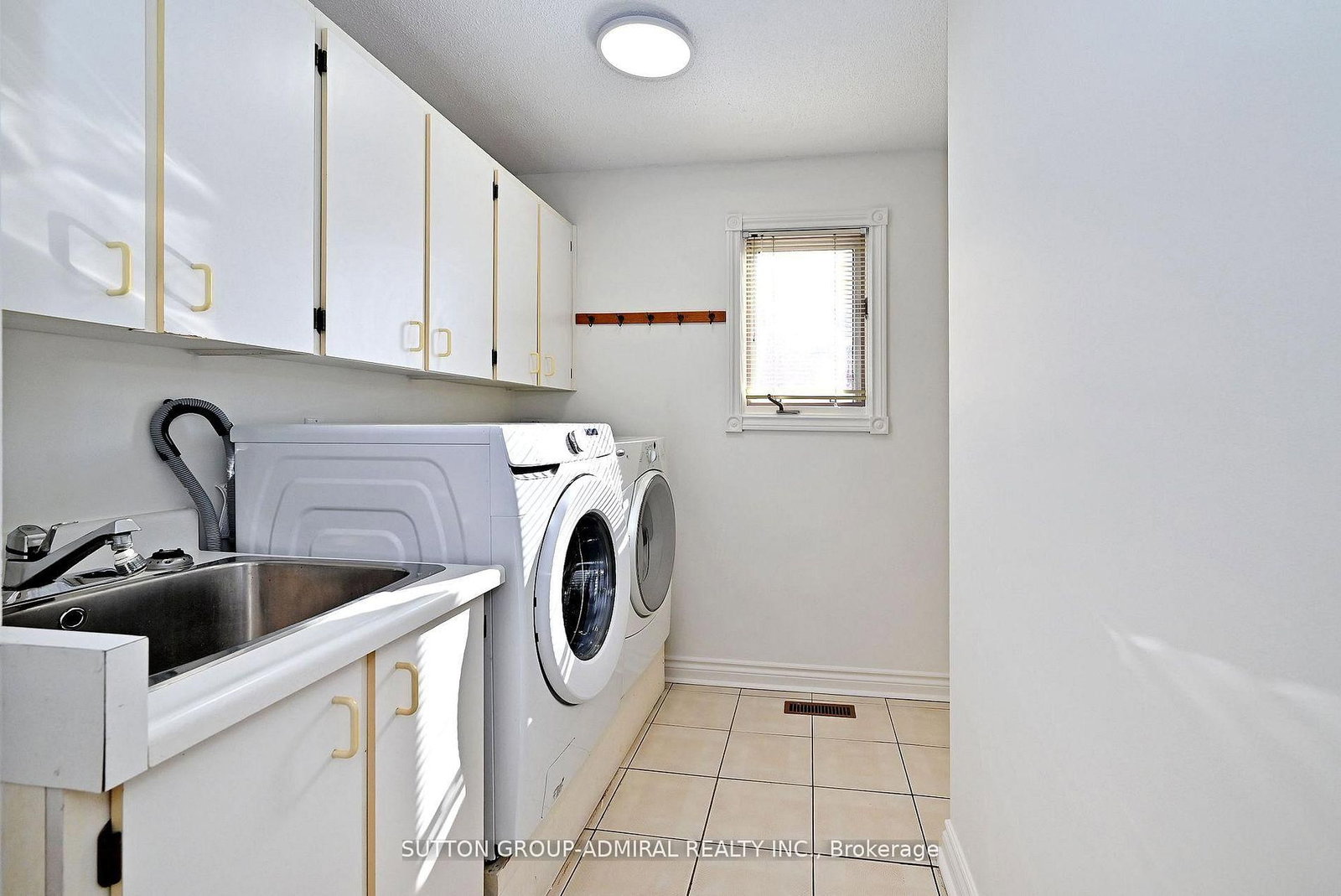 Detached House for sale at 45 Royal Garden Boulevard, Vaughan, Ontario, L4L 7C4 - East Woodbridge - MLS: N12936806