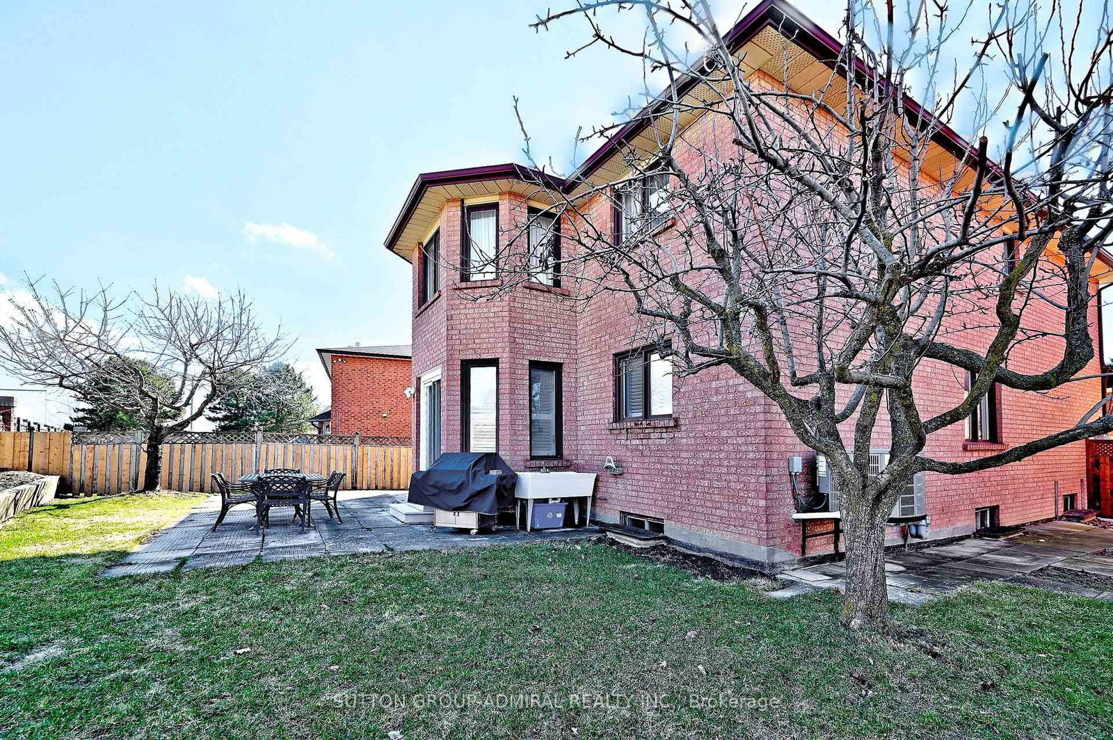 Detached House for sale at 45 Royal Garden Boulevard, Vaughan, Ontario, L4L 7C4 - East Woodbridge - MLS: N12936806