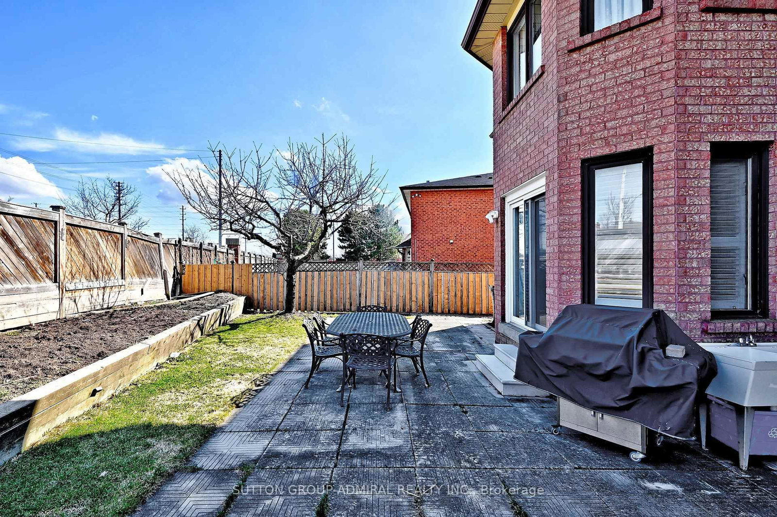 Detached House for sale at 45 Royal Garden Boulevard, Vaughan, Ontario, L4L 7C4 - East Woodbridge - MLS: N12936806