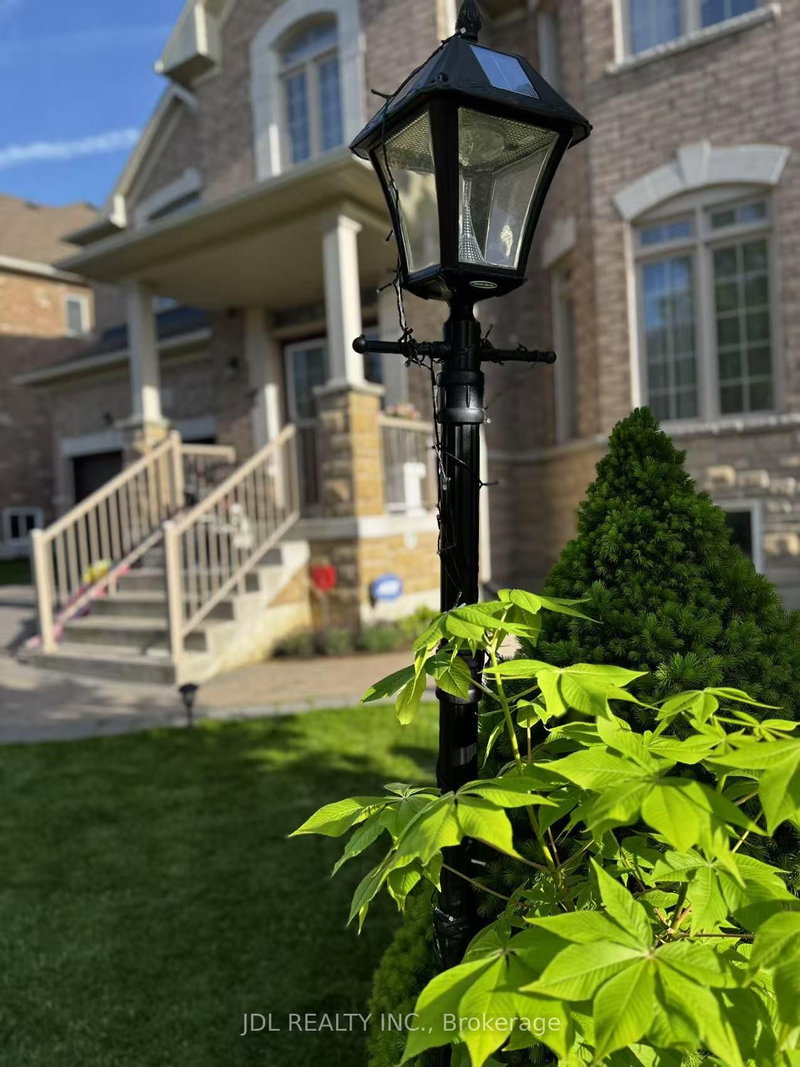 home for lease on Second Floor room A-936 Goring Circle