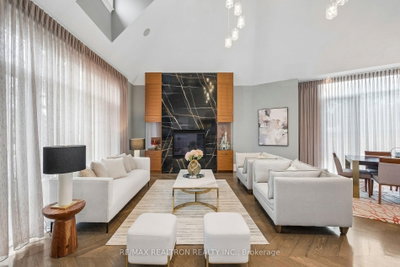 12 Miner Circle • Markham, ON photo 8