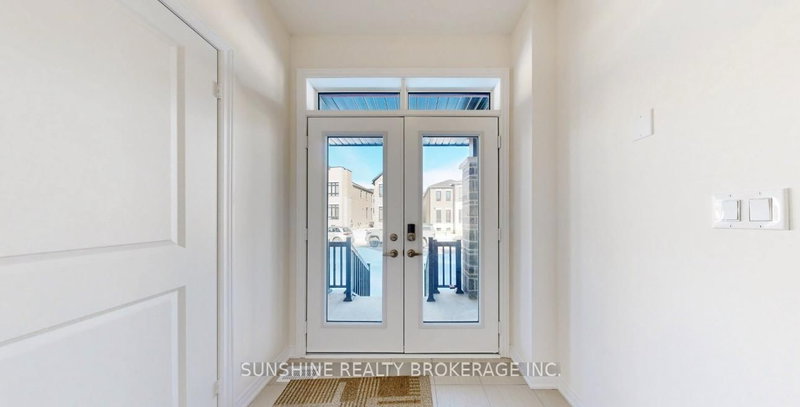 29 Mindanao Ave, Markham, L6C 3T5 | Image 2